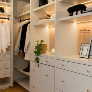 Walking Closet